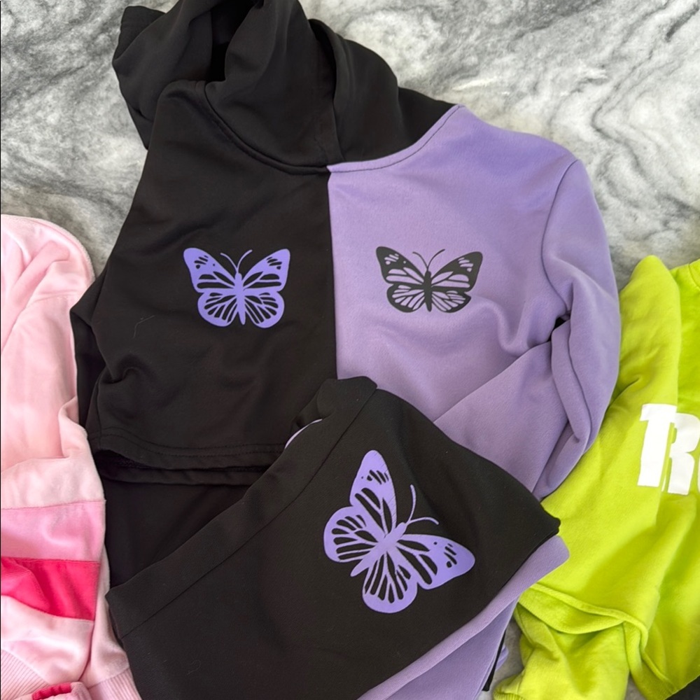 Colorful Activewear Set - Picture 3 of 7